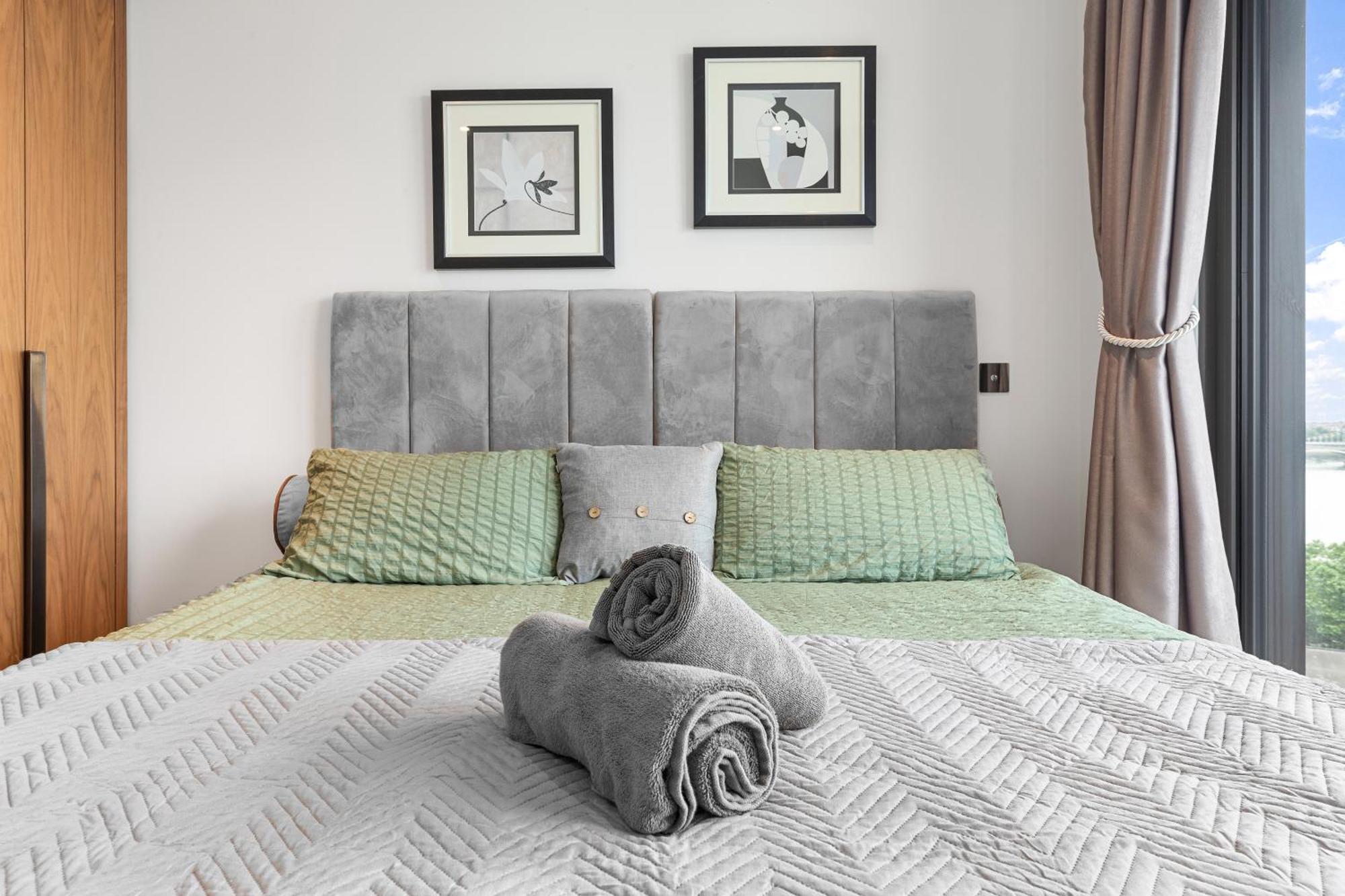 River Panorama Central London 2 Bedroom New Development 外观 照片